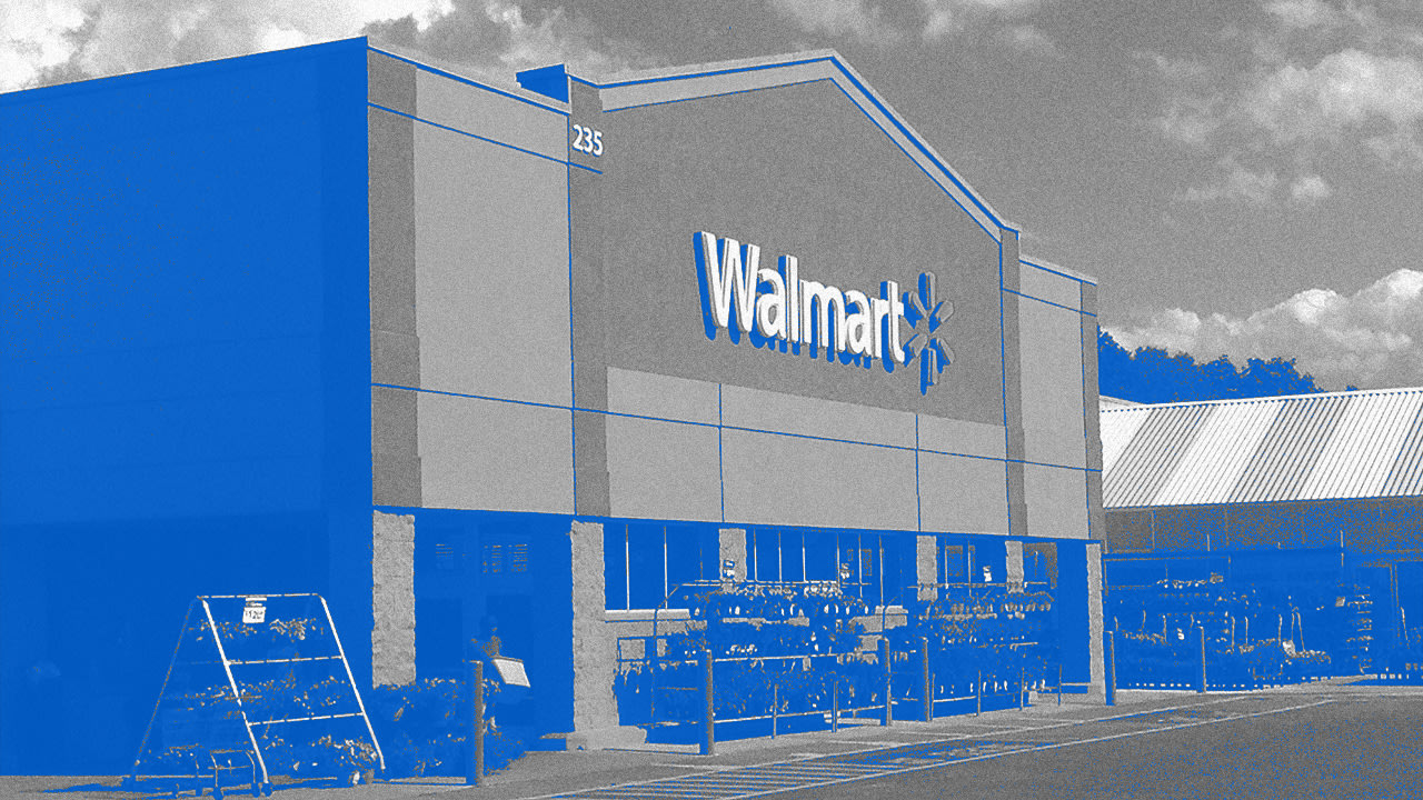 Walmart Is Giving 165 000 Employees A Pay Raise Between 15 And 30 Pe